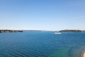 Four Stone Beach House