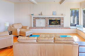 Four Stone Beach House