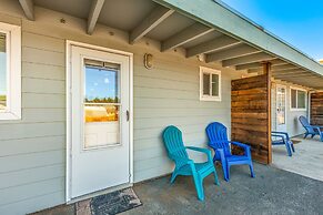 Sandy Days Condo in Ocean Shores