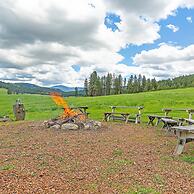 Hideaway Cabin in Oroville
