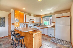 Surf Watch House in Copalis Beach