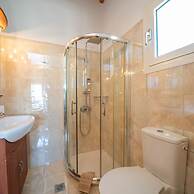 Luxury Villa Irene Metaxata