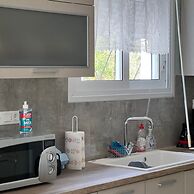 Paris use at Ratzakli