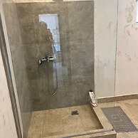 Helen s House at Ratzakli