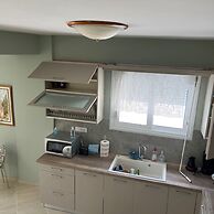 Helen s House at Ratzakli