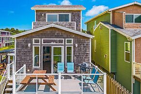 Beach Dream Two in Ocean Shores