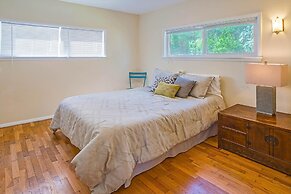 Lake Level Cabin in Oroville