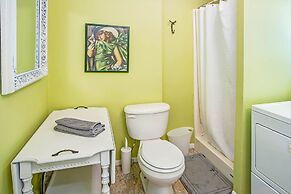 Lake Level Cabin in Oroville