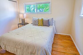 Lake Level Cabin in Oroville