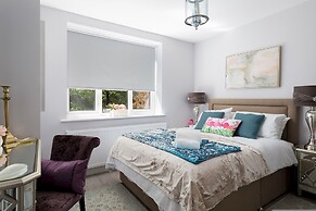 Cromwell Road 2-bed 2-bath Brand new Flat