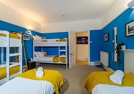 Kemptown Central - Huge Funky Group Accommodation in the Heart of Kemp