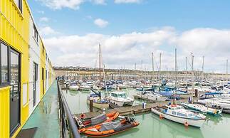On the Water -waterside Studio With Terrace Overlooking the Harbour