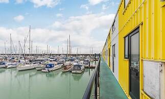 On the Water -waterside Studio With Terrace Overlooking the Harbour