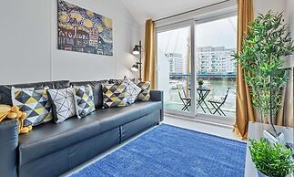 On the Water -waterside Studio With Terrace Overlooking the Harbour