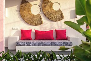 PinkPrivate Balangan - for Cool Adults Only