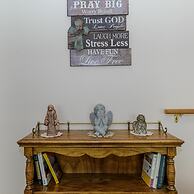 Linger Longer Lakeside Cottage