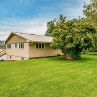 Linger Longer Lakeside Cottage