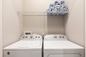 4 BR 4 BA Villa 5min Disneyworld 1804ft BBQ