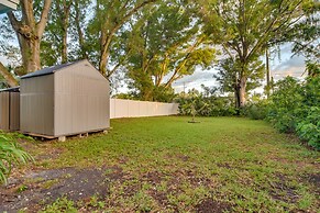 Largo Vacation Rental: 5 Mi to Clearwater Beach!