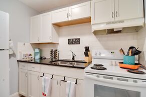 Largo Vacation Rental: 5 Mi to Clearwater Beach!