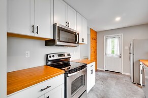 Updated Home: Central Oak Ridge Location