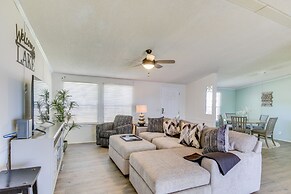 Lakefront Prosperity Home w/ Private Boat Dock