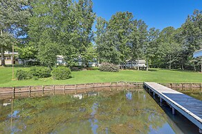 Lakefront Milledgeville Home w/ Private Dock!