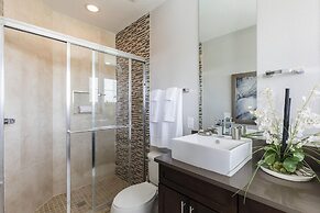 2 BR 2 BA Luxury Villa 5min Disneyworld BBQ