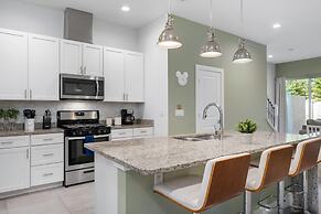 3 BR 3 BA Villa 5min Disneyworld BBQ Grill