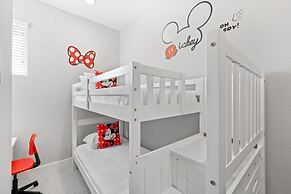 3 BR 3 BA Villa 5min Disneyworld BBQ Grill