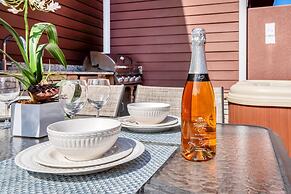 5 BR 6 BA Villa 5min Disneyworld Hot Tub BBQ