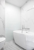 Elite Apartments Luna Studio Bath Balcony Center