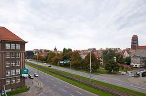 Elite Apartments Luna Studio Bath Balcony Center