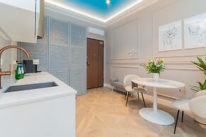 Sky Apartment by Grand Apartments