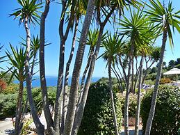 Villa Agapanto - Trullo Anthos con Vista Mare e Giardino Privato