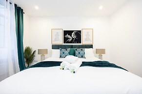 Stylish Block Of Apartments By AV Stays Croydon