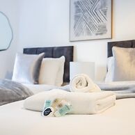 Stylish Block Of Apartments By AV Stays Croydon