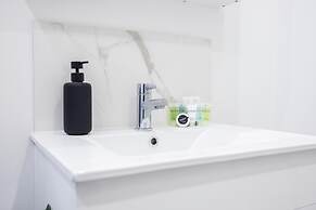 Stylish Block Of Apartments By AV Stays Croydon