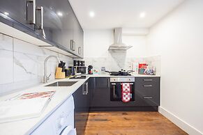 Stylish Block Of Apartments By AV Stays Croydon