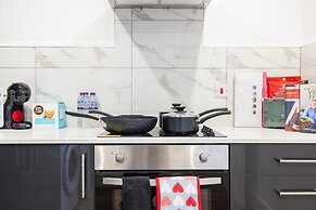 Stylish Block Of Apartments By AV Stays Croydon