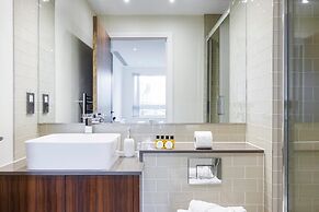 Spacious 3-bed apt Canary Wharf Great View