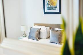 Spacious 3-bed apt Canary Wharf Great View