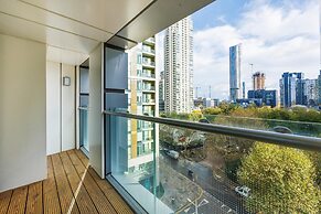 Spacious 3-bed apt Canary Wharf Great View