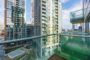 Spacious 3-bed apt Canary Wharf Great View