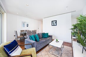 Spacious 3-bed apt Canary Wharf Great View