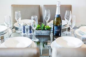 Spacious 3-bed apt Canary Wharf Great View