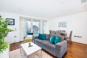 Spacious 3-bed apt Canary Wharf Great View