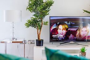 Spacious 3-bed apt Canary Wharf Great View