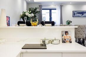 Lovely 4 Bedroom Home In Buckinghamshire