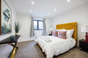 Lovely 4 Bedroom Home In Buckinghamshire